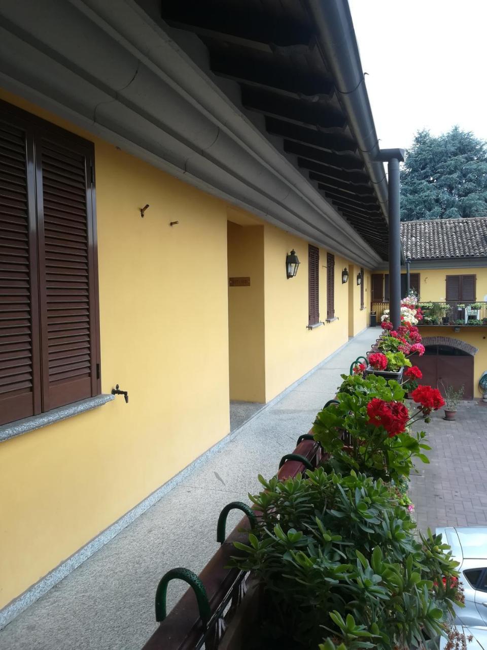 Hotel Ristorante Italia Certosa di Pavia Kültér fotó